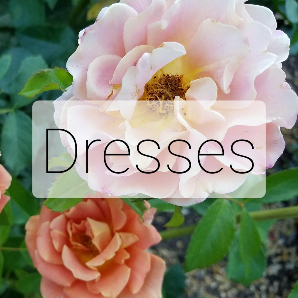 🌸 New and gently used dresses 🌸
